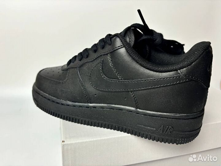 Кроссовки Nike Air Force 1