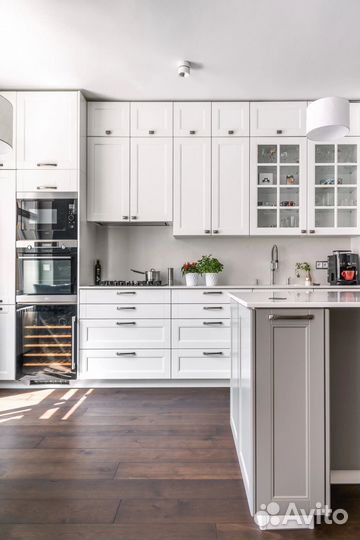 Кухонный гарнитур на заказ от фабрики