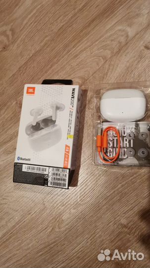 Беспроводные наушники JBL Wave 200TWS, белые