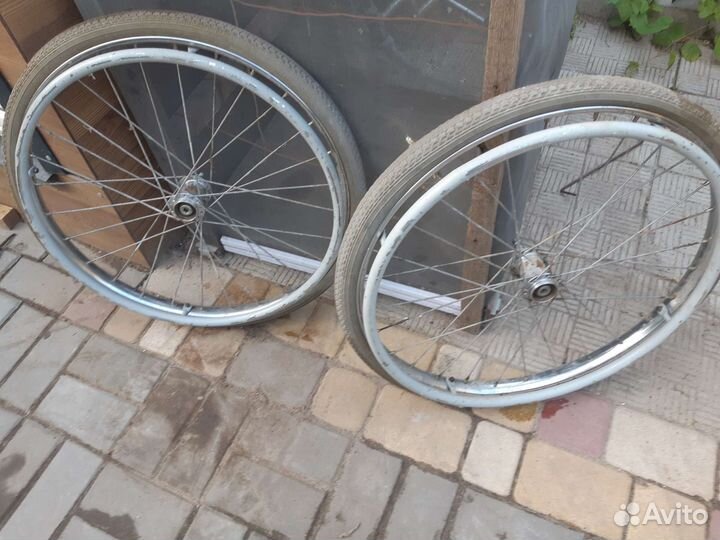 Колеса для инвалидной коляски