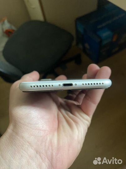 iPhone 8 Plus, 64 ГБ