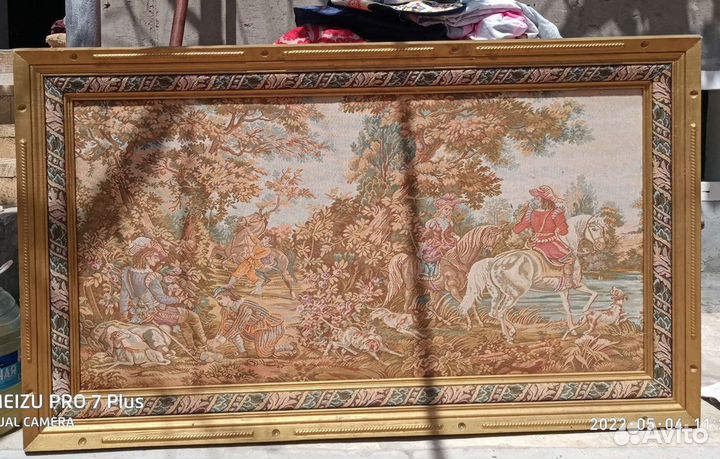 Картина из гобелена