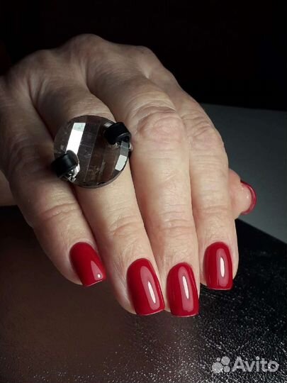 Маникюр,педикюр,наращивание ногтей