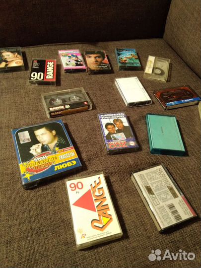 Аудиокассеты, футляры, студия, самозапись, ассорти