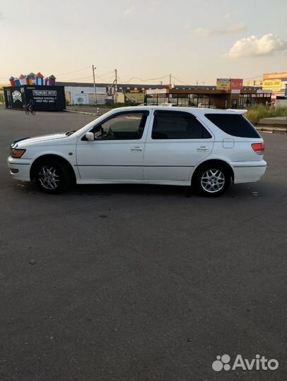 Toyota Vista Ardeo 2.0 AT, 1999, 130 000 км