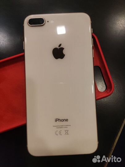 iPhone 8 Plus, 64 ГБ