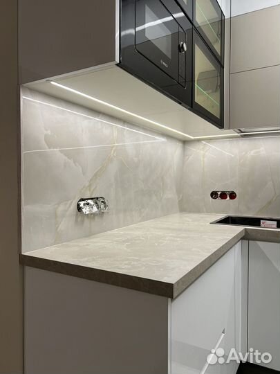 Плиточник укладка плитки