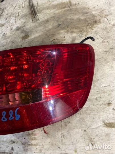 Задний фонарь задний правый Audi A6 4F5 AUK