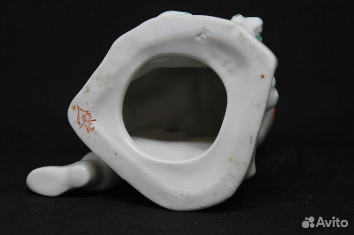 Фарфор СССР Конькобежка