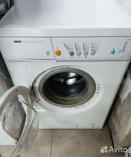 Стиральная машина Zanussi
