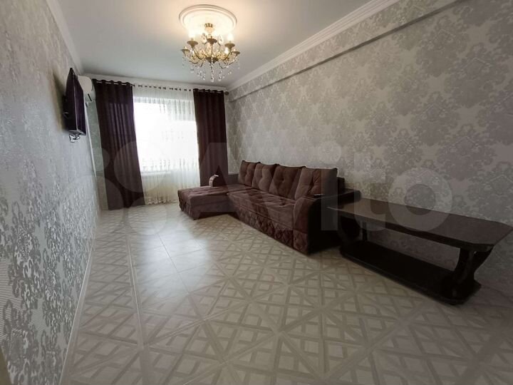 2-к. квартира, 80 м², 3/10 эт.