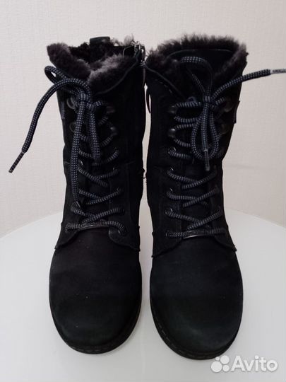 Ботинки женские зимние 36разм.б/у Dockers