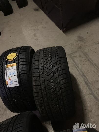 Pirelli Scorpion Winter 275/45 R20 и 305/40 R20 102V