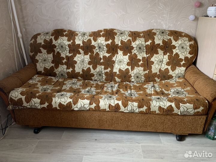 Диван б/у