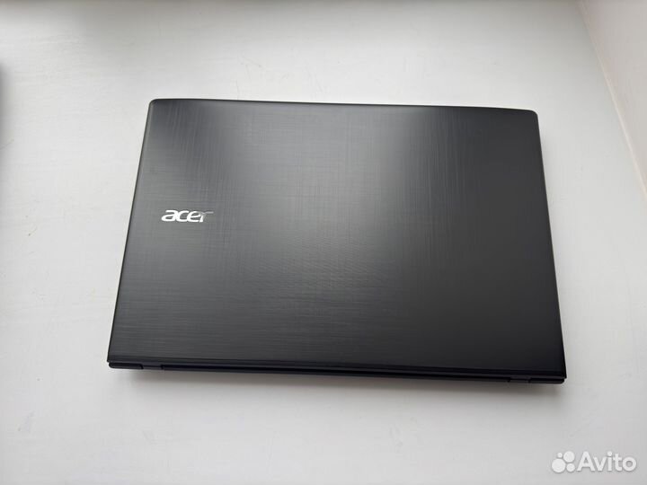 Отличный Acer i3gen6/6ddr4/240ssd/аидик 2 Гб