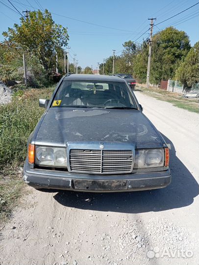 Mercedes 124 по детально