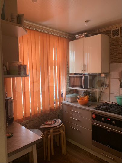 3-к. квартира, 61 м², 2/5 эт.