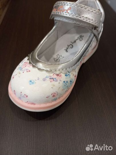 Туфли для девочки 23 р-р