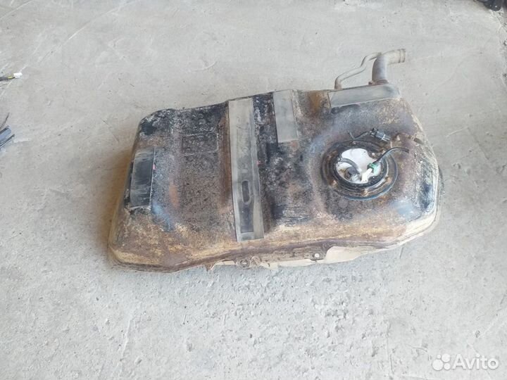 Бак топливный Mitsubishi Outlander Xl 2WD