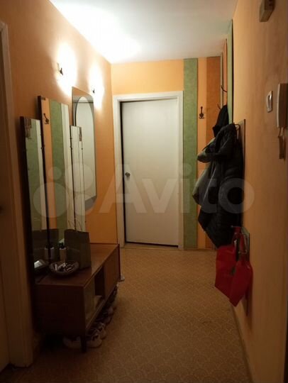 2-к. квартира, 59 м², 3/9 эт.