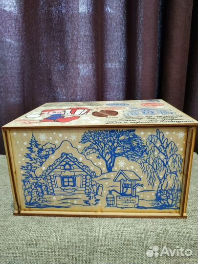 Коробка для новогоднего подарка. Деревянная. 20*15