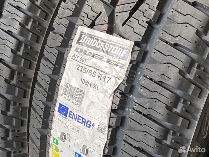 Bridgestone Dueler A/T 001 235/65 R17