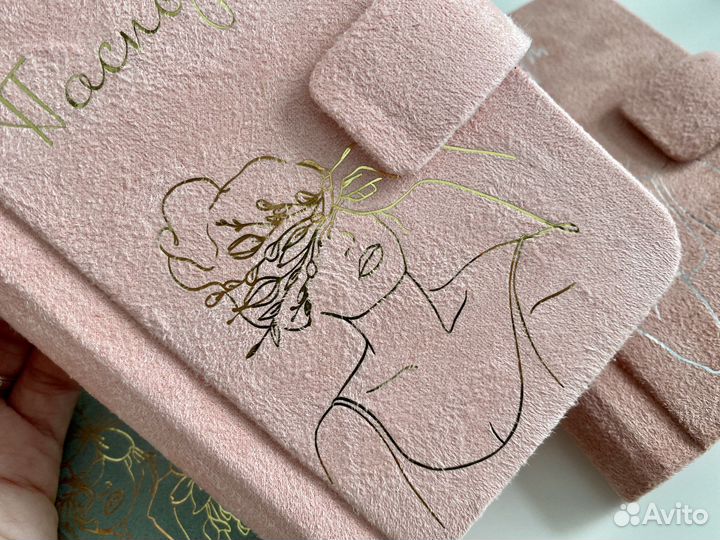 Обложка на паспорт ручной работы