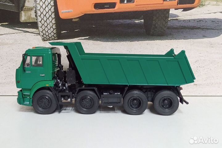 Камаз-6540 самосвал 1:43 (пао камаз)