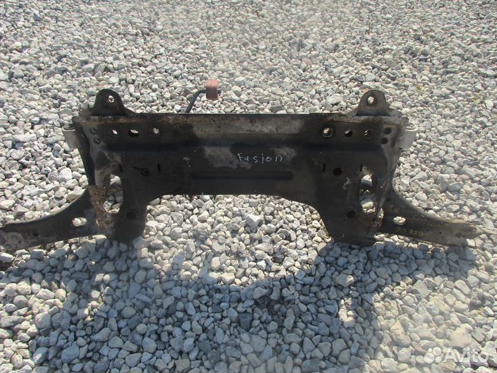 Балка подмоторная Ford Fusion