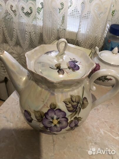 Большой доливной чайник коростень