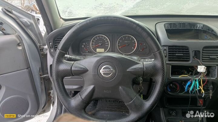 Кожаный руль nissan Almera N16