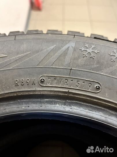 Dunlop SP Winter Ice 02 195/65 R15 95T