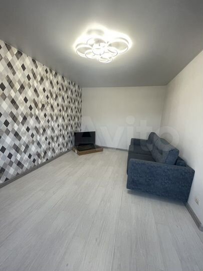 1-к. квартира, 33 м², 8/9 эт.