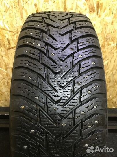 Nokian Tyres Hakkapeliitta 8 SUV 215/65 R17 103T