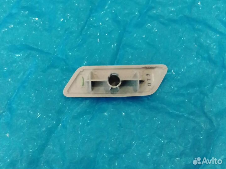 Крышка форсунки Lexus Gs правая белый перл 13-15