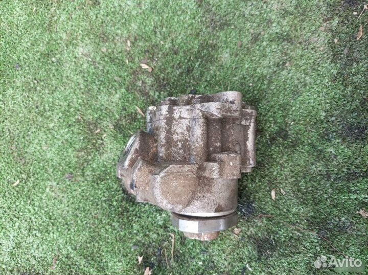 Насос гур Volkswagen Transporter