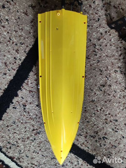 Радиоуправляемый катер WL Toys Tiger-Shark