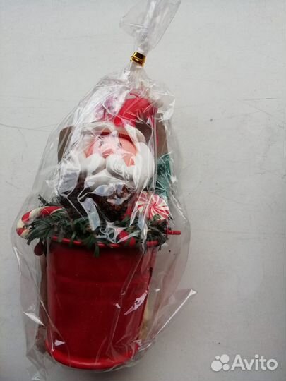 Украшение новогодние Герои в ведре