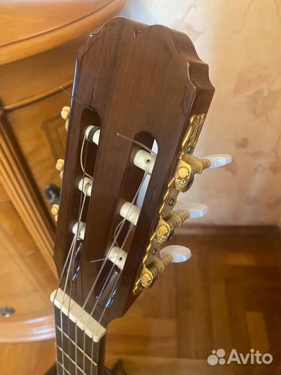 Акустическая гитара (Испания)