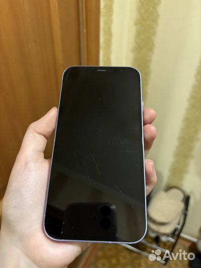 iPhone 12, 64 ГБ