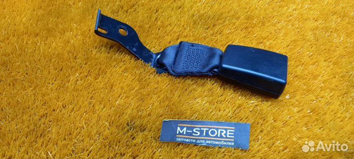 Замок ремня безопасности задний правый