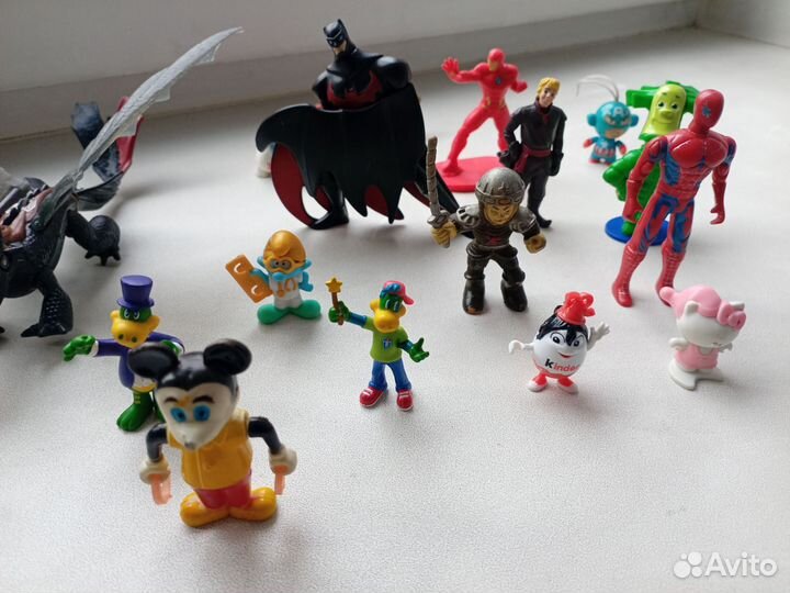 Фигурки марвел киндер