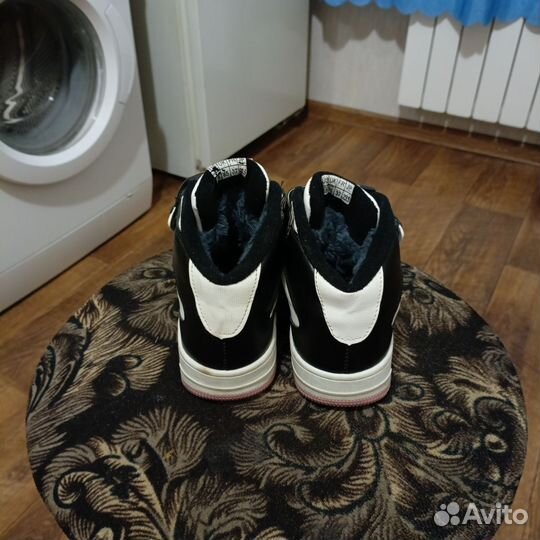 Кроссовки зимние мужские на мальчика 37 р