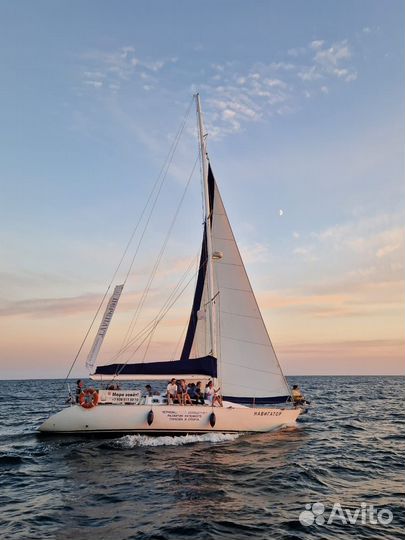 Прогулка на Парусной яхте или катере