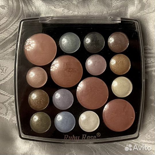 Ruby Rose deluxe beauty cosmetic kit