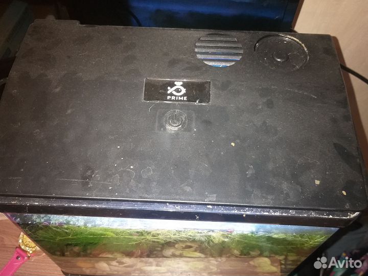 Аквариум с рыбками бу