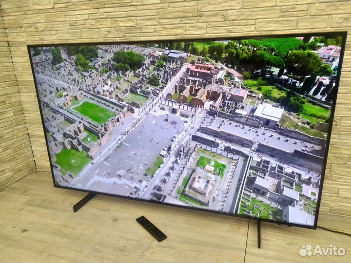 Новый 4K Телевизор Samsung UE50AU8000U