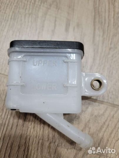 Бачки для тормозной жидкости