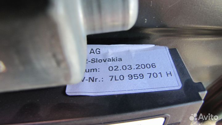 Volkswagen Touareg 1 дверь левая передняя