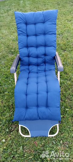 Кресло шезлонг складное, с матрасом